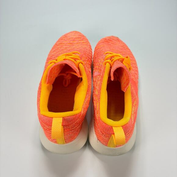 Nike Roshe Run Flyknit Orange Peach Running Shoes 704927-802 Women's Size 7 - Picture 6 of 10